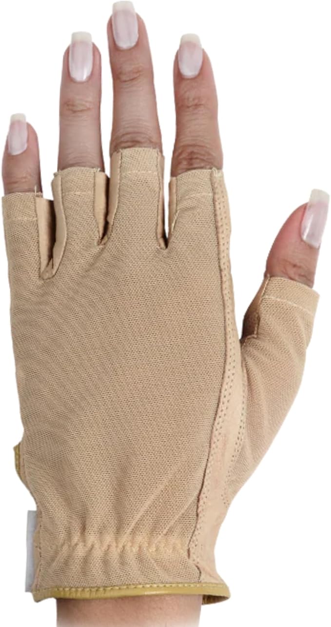Solar Tan Womenβs Half Golf Glove | SPF 10 UV-Filter Fabric, Breathable Cooling Fingerless Design for Even Tan